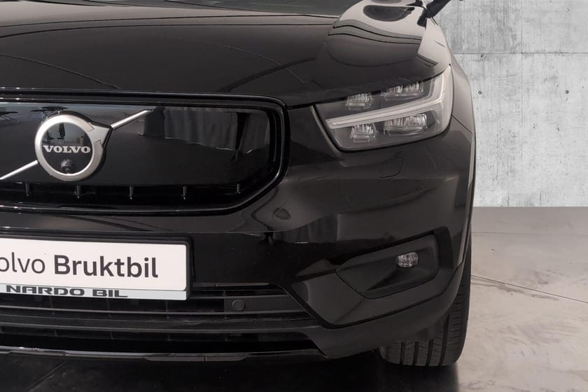 Bilde 3 av Volvo XC40 Recharge P8 AWD / / 408Hk / 360 / LED / PANO / SKINN / KROK