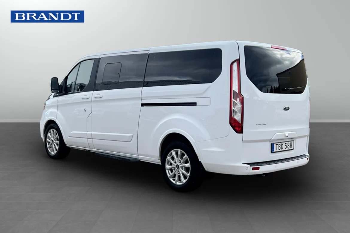 Ford Tourneo Custom 320