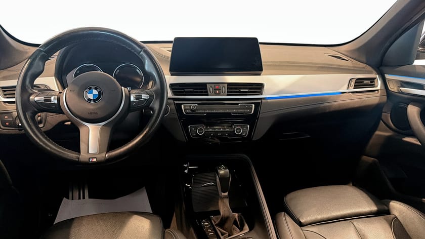 Bild 4 av BMW X1 xDrive25e M-Sport Elstol Navigation Drag