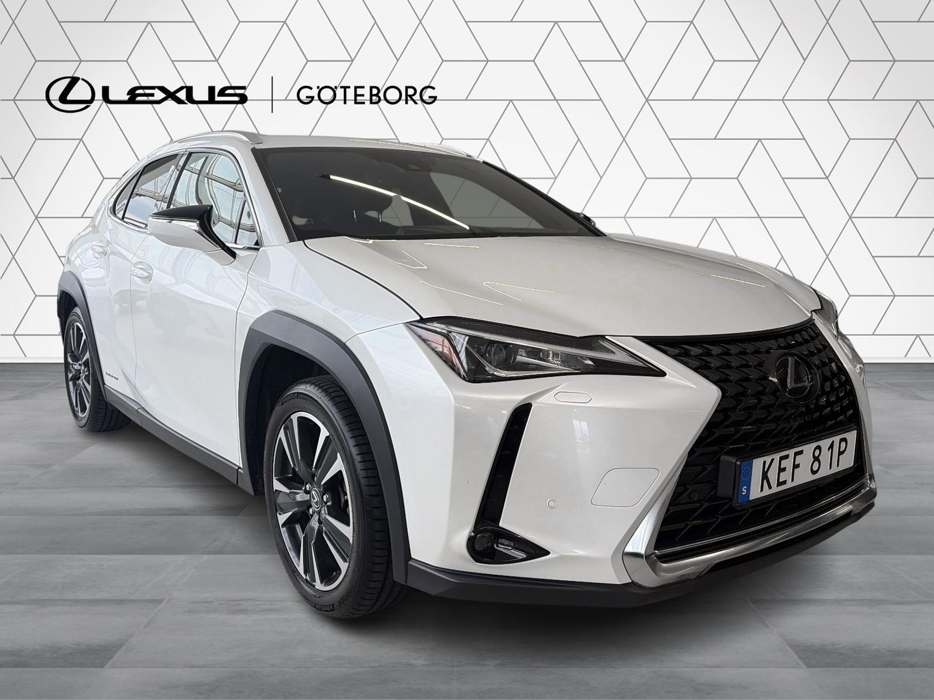 Lexus UX