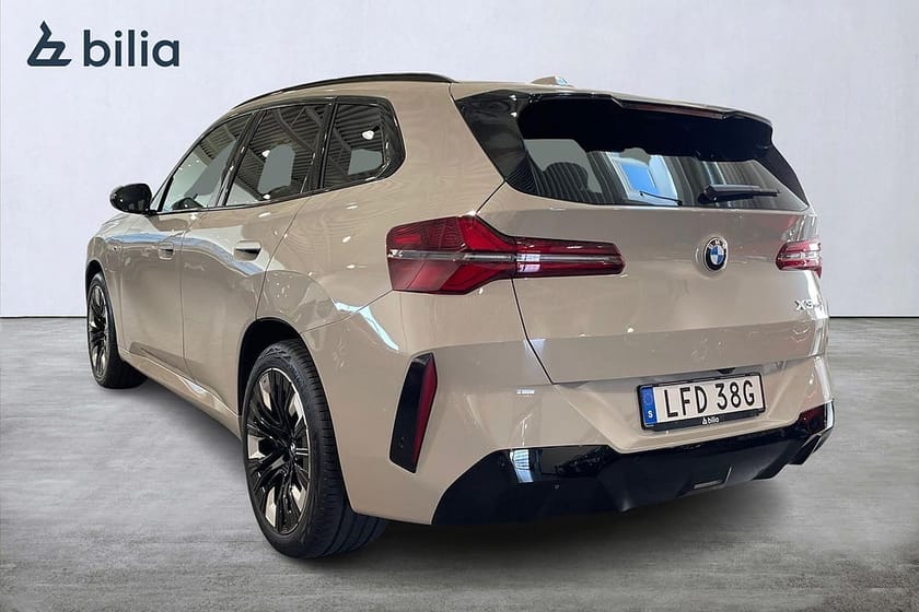 Bild 2 av BMW X3 30e xDrive M Sport Pro | El Stol | Comfort acess | H&K