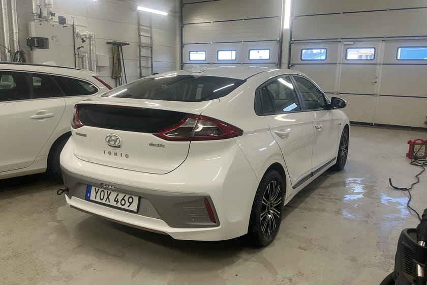 Bild 5 av Hyundai Ioniq Electric (120hk) Reparationsobjekt