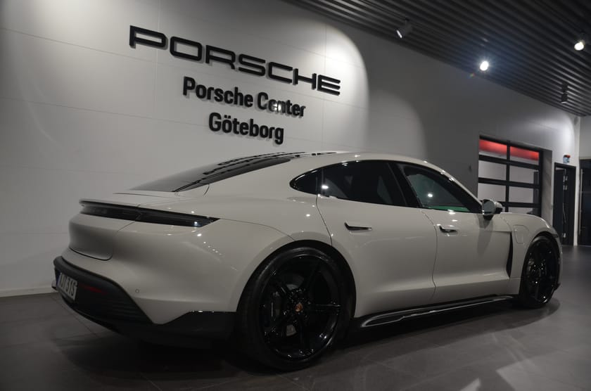 Bild 4 av Porsche Taycan 4S 
