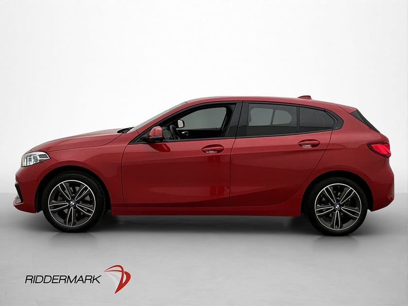 Bild 5 av BMW 118i 118 136hk Sport line Cockpit H/K HUD Värmare Kamera