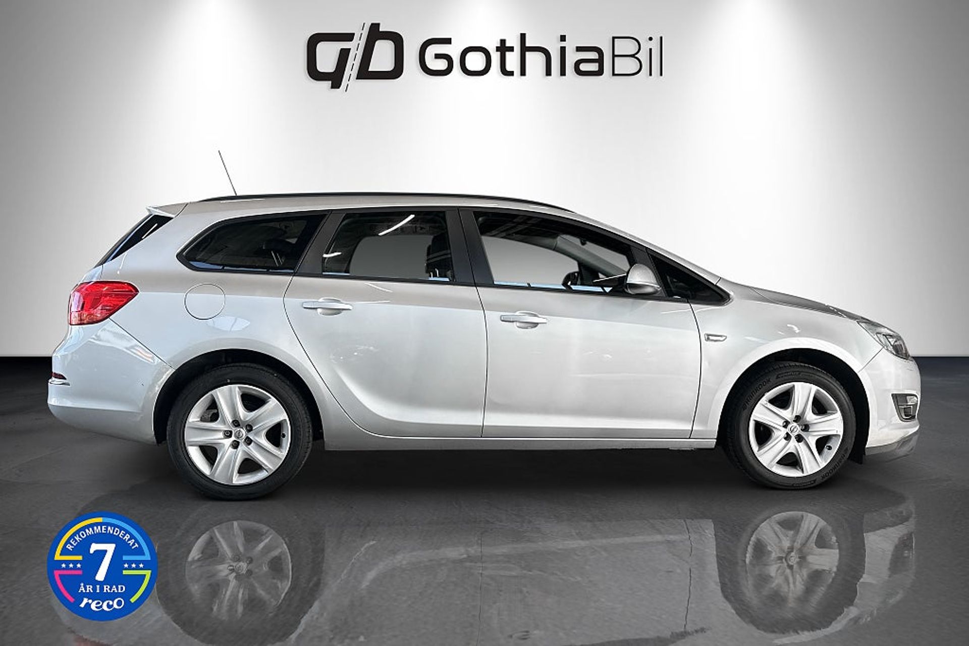 Opel Astra 2016, kuva 4/10