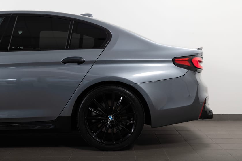 Bild 5 av BMW 520d Sedan Steptronic 190hk M-ratt/Backkamera/Navi/HUD