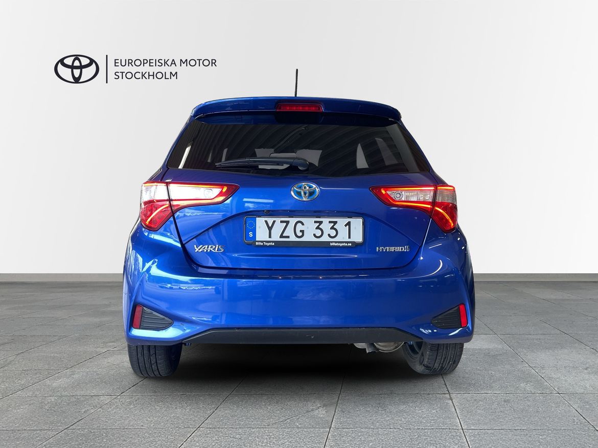 4 / 14