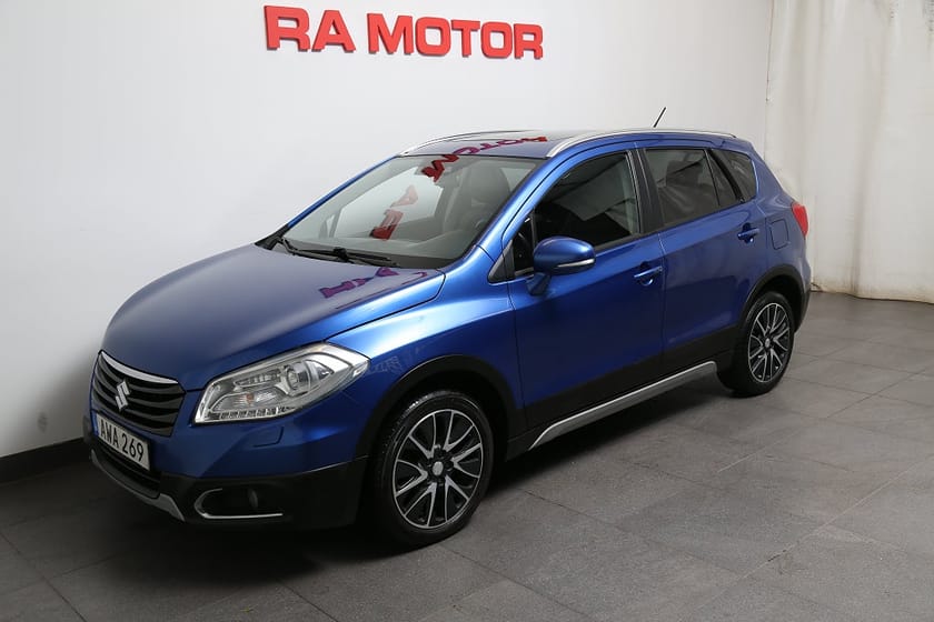 Bild 2 av Suzuki SX4 S-Cross 1,6 VVT AllGrip Exclusive 120hk Pano Motorv Drag