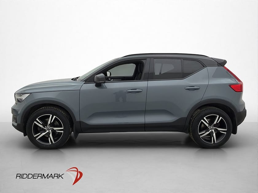 Bild 4 av Volvo XC40 D4 AWD R-Design H/K Pano Värmare 360° Drag