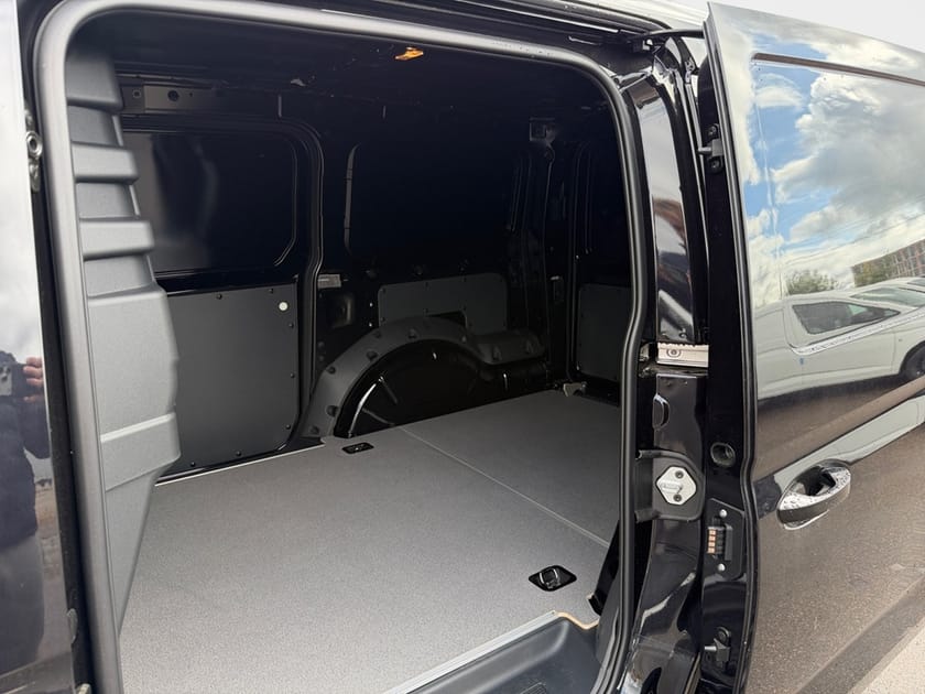 Bild 4 av Volkswagen Caddy Cargo Maxi 122hk *Snabb Lev* Drag/P.Värmare