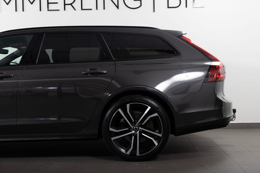 Bild 5 av Volvo V90 Recharge T6 AWD Geartronic 350hk 20"/360/Drag/Pano/Orrefors