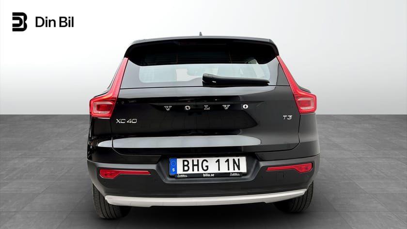 Bild 5 av Volvo XC40 T3 Geartronic Momentum Advanced/ Parkeringsvärmare
