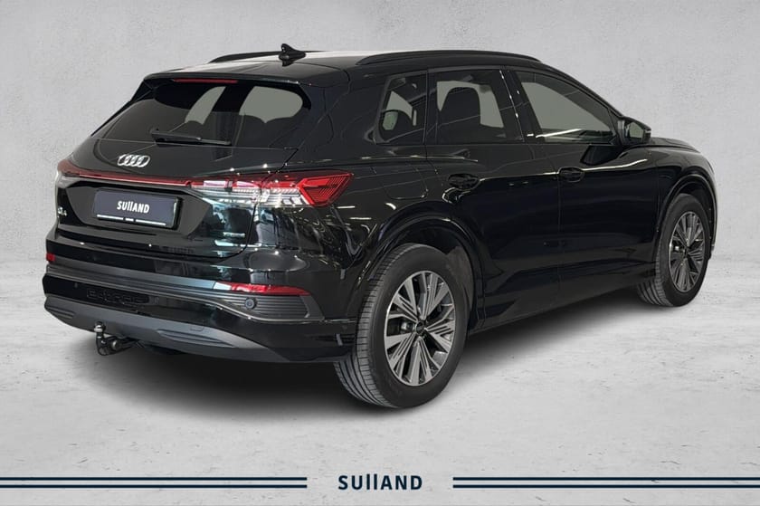 Bilde 5 av Audi Q4 55 e-tron quattro quattr s line pro