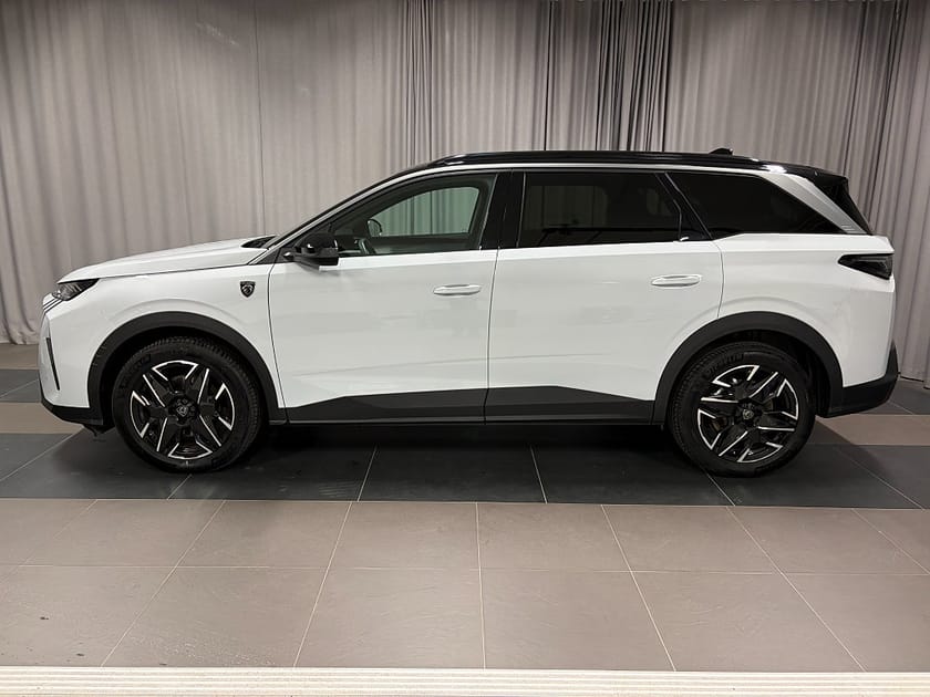 Bild 2 av Peugeot 5008 Hybrid 145 GT AUT 7-Sits Inkl. Vinterhjul