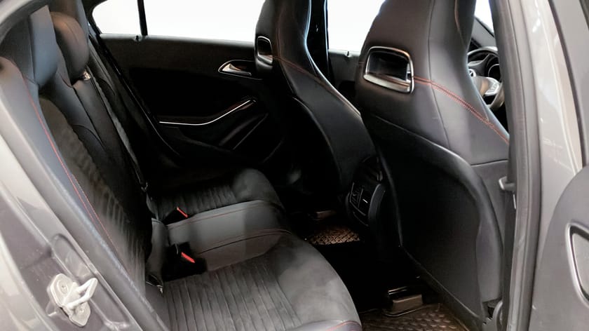 Bild 5 av Mercedes-Benz A 180 7G-DCT AMG Line Euro 6