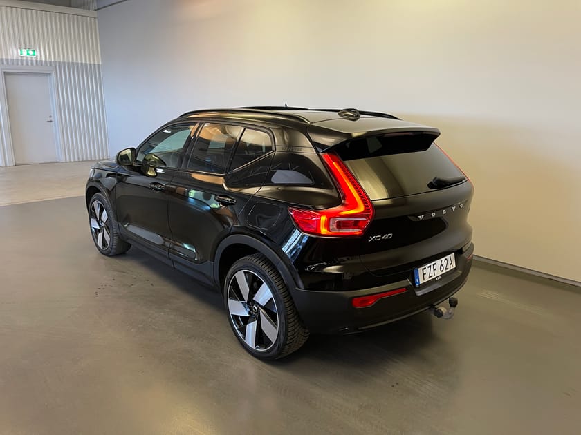 Bild 4 av Volvo XC40 Recharge Ultimate  / 2.95% Ränta / Panoramaglas tak / Navigation /