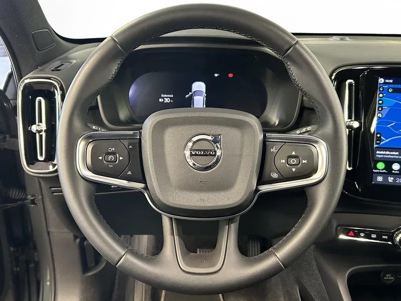 Bild 10 av 15 – Volvo EX40 Single Motor Extended Range ExtendedRange Plus SE Plus Special Edition