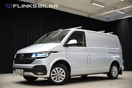 Volkswagen Transporter DSG  150HK Nedlackad|LED|Dubbeldörr|GPS|Drag|Värmare