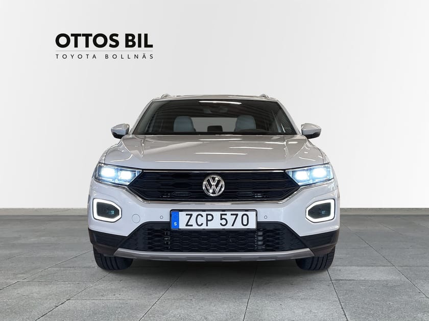 Bild 5 av Volkswagen T-Roc 2.0 TSI 4Motion DSG, 190hk - GT / V-hjul, Drag, Värmare, Pano, Navi