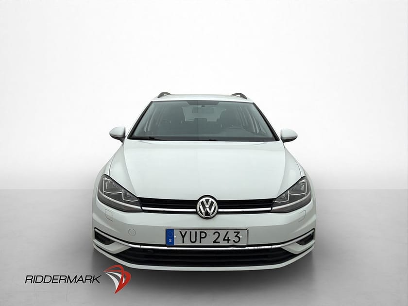 Bild 2 av Volkswagen Golf Sportscombi SC TSI 110hk M/K-värmare CarPlay Adapt-Fart