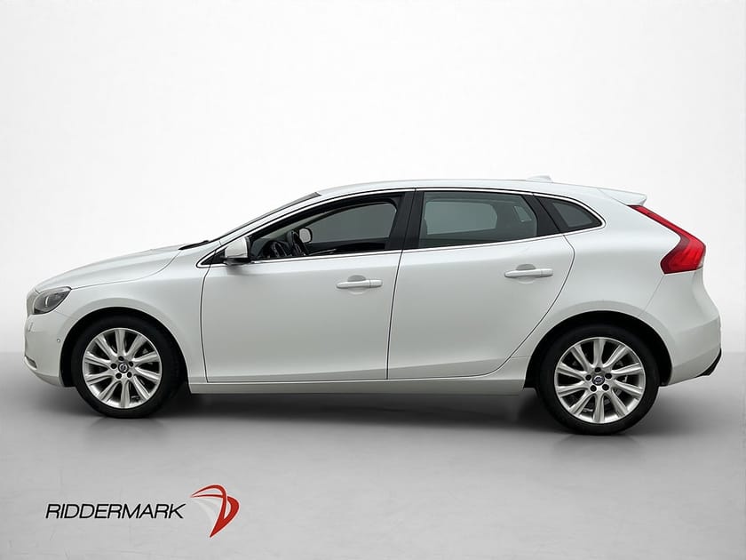 Bild 4 av Volvo V40 T2 Momentum Värmare Kamera Bluetooth Kamrem-Bytt