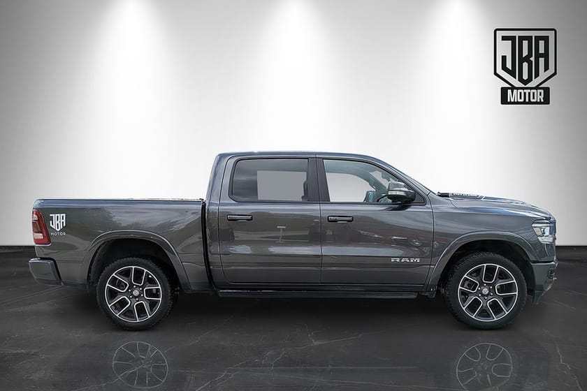 Bild 4 av RAM 1500 Crew Cab 5.7 V8 HEMI Flex Fuel 4x4 TorqueFlite Euro 6