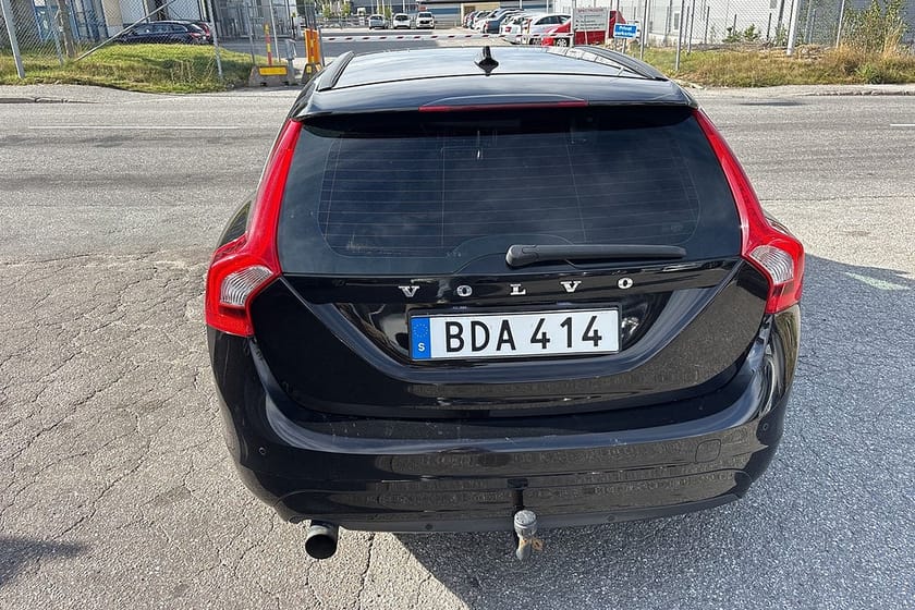 Bild 4 av Volvo V60 D2 Powershift Momentum D-värm Drag Avbet 1408 Kr/Månad