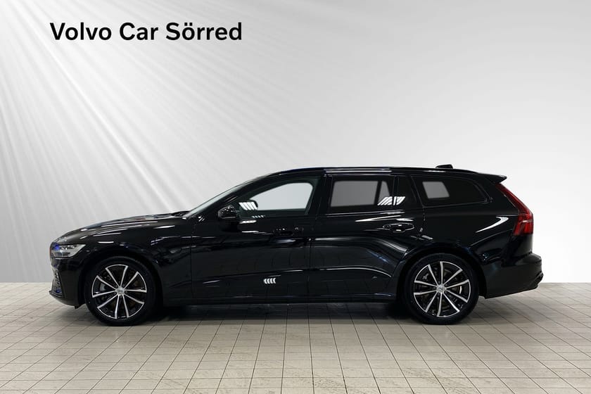 Bild 3 av Volvo V60 T6 Plus Dark Nordic Edition, 360 Kamera, H&K