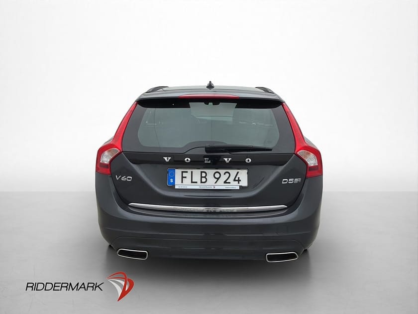 Bild 5 av Volvo V60 Plug-in Hybrid AWD 231hk Classic VOC Navi