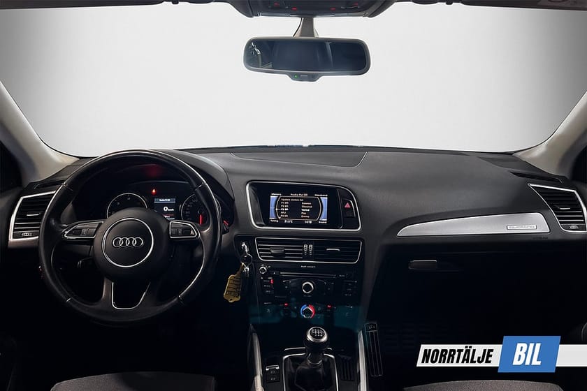 Bild 3 av Audi Q5 2.0 150 HK TDI QUATTRO DESIGN DRAG PDC M&K KAMREM BYTT