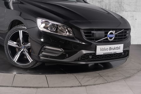 Volvo V60 D5 AWD R-Design. Krok/Adaptiv cc/Oppv.ratt/Aktive lys