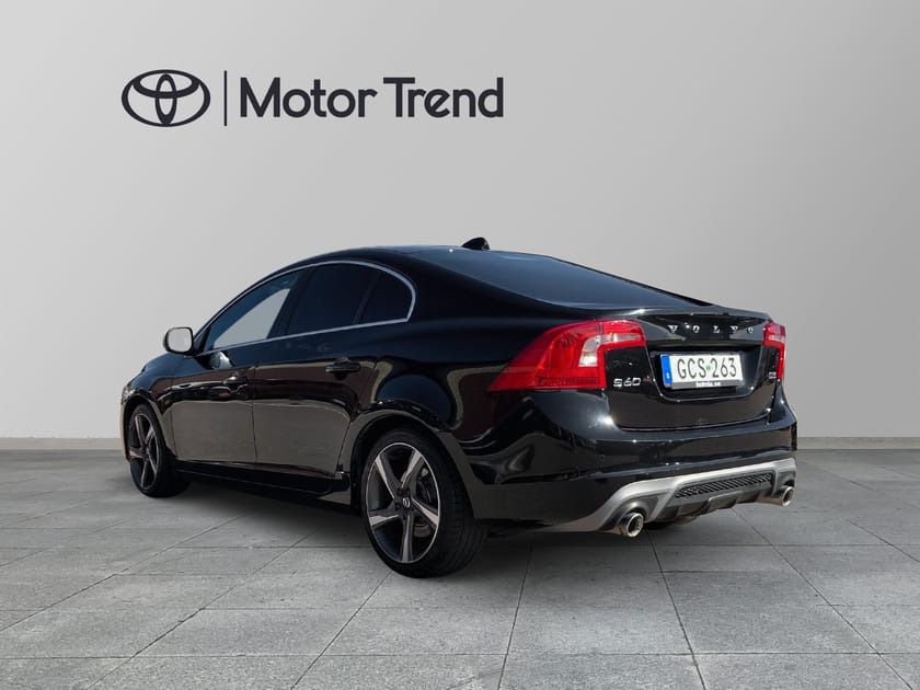 Bild 2 av Volvo S60 D3 Geartronic R-Design Drag Vinterhjul