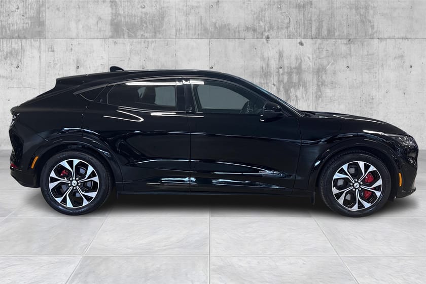 Bilde 4 av Ford Mustang Mach-E Long Range AWD / Premium  / Serviceavtale