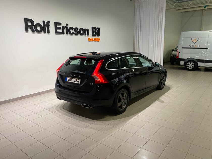 Bild 5 av Volvo V60 D4 S/S Momentum Business E