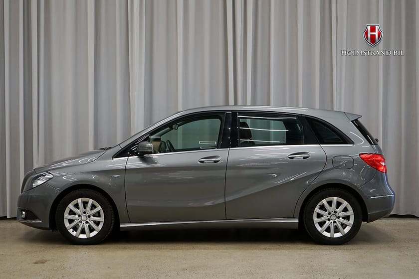 Bild 1 av Mercedes-Benz B 200 CDI BE 7G-DCT Dragkrok Läder BT Metallic Lågmilad
