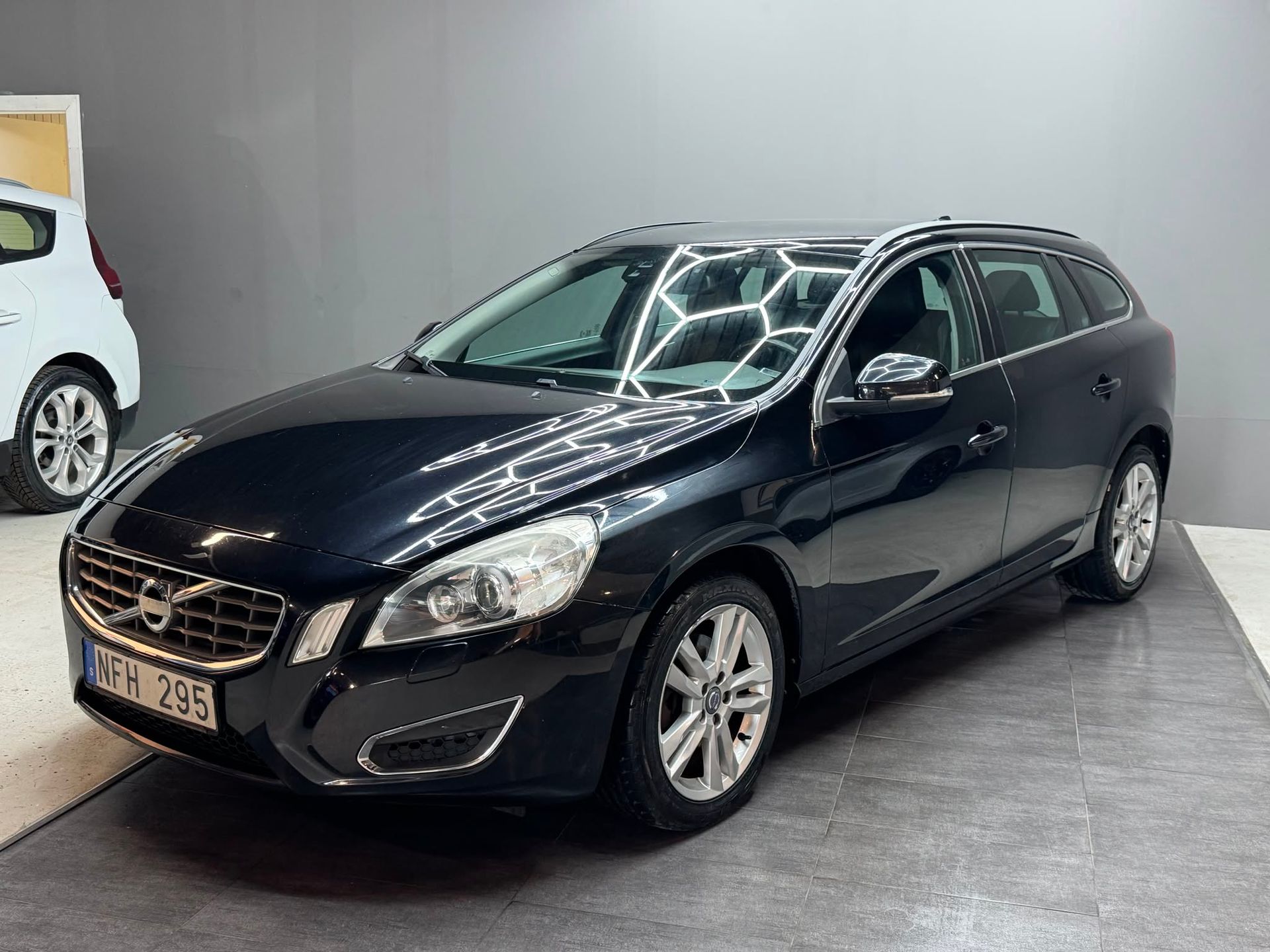 Volvo V60 D3 2013, bild 3/15