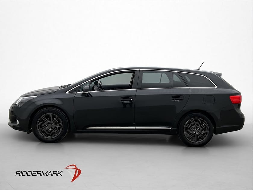 Bild 4 av Toyota Avensis Kombi 2.0 D-4D 124hk Executive M/K Värm Kamera navi