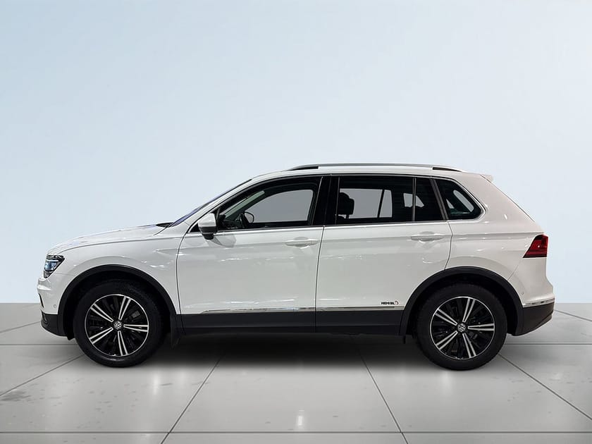 Bild 4 av Volkswagen Tiguan 2.0 TDI DPF SCR 4Motion GT Drag Pano Dvärm Kamera SoV