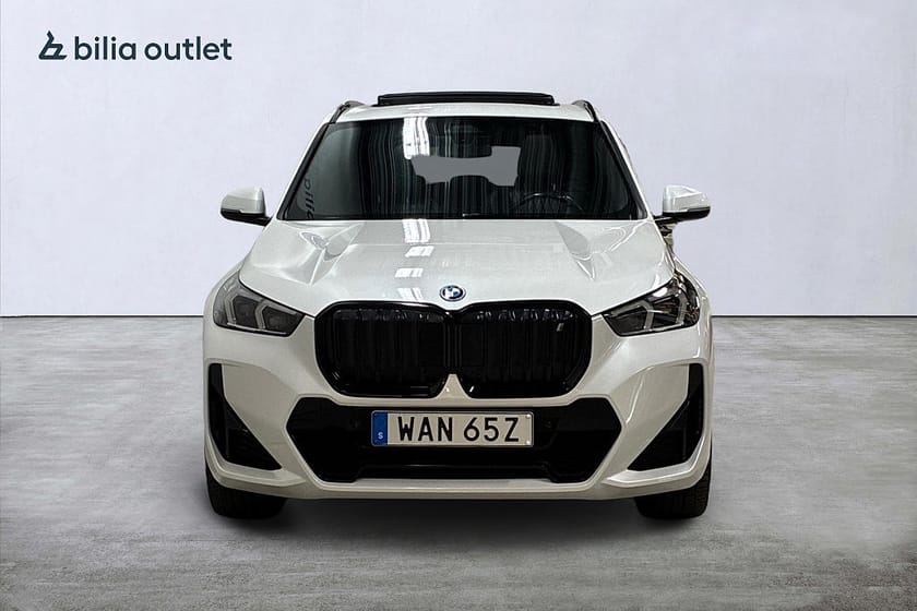 Bild 3 av BMW iX1 xDrive30