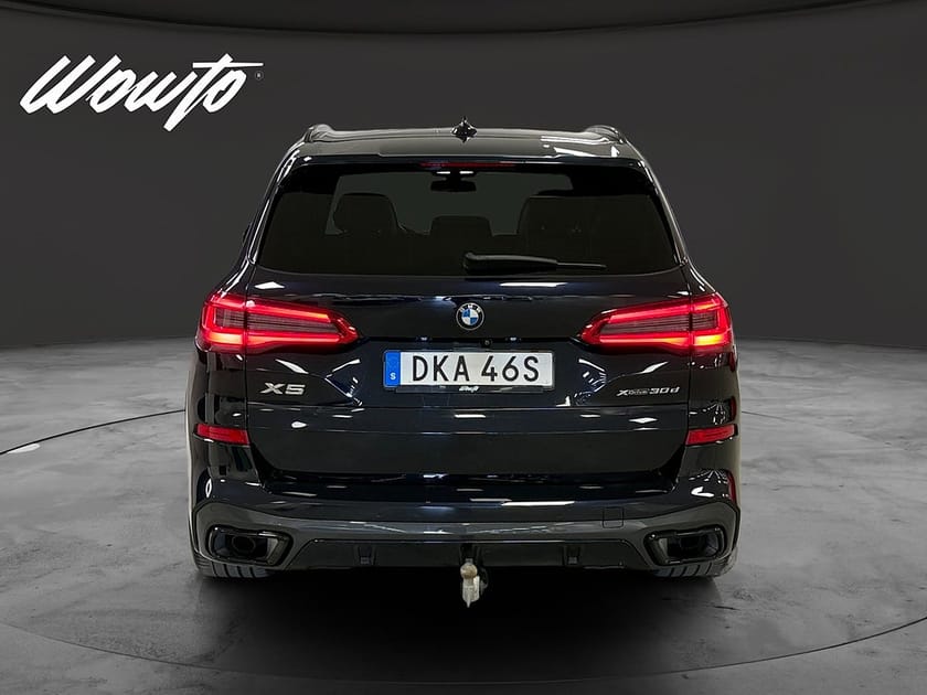 Bild 5 av BMW X5 xDrive30d 265HK M-Sport /Luft /H/K /HuD