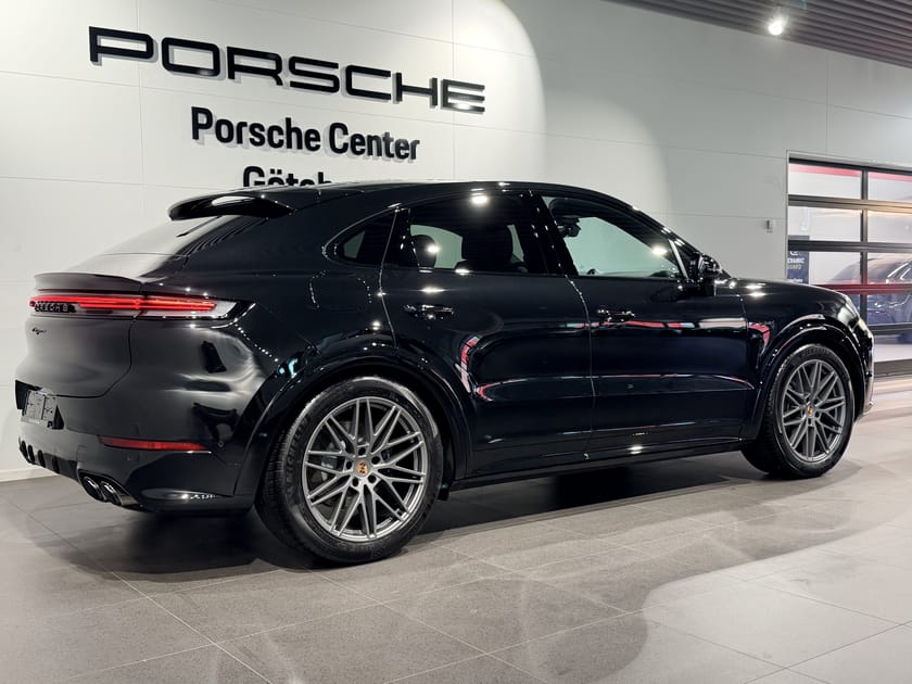 Bild 4 av Porsche Cayenne E-Hybrid Coupé 
