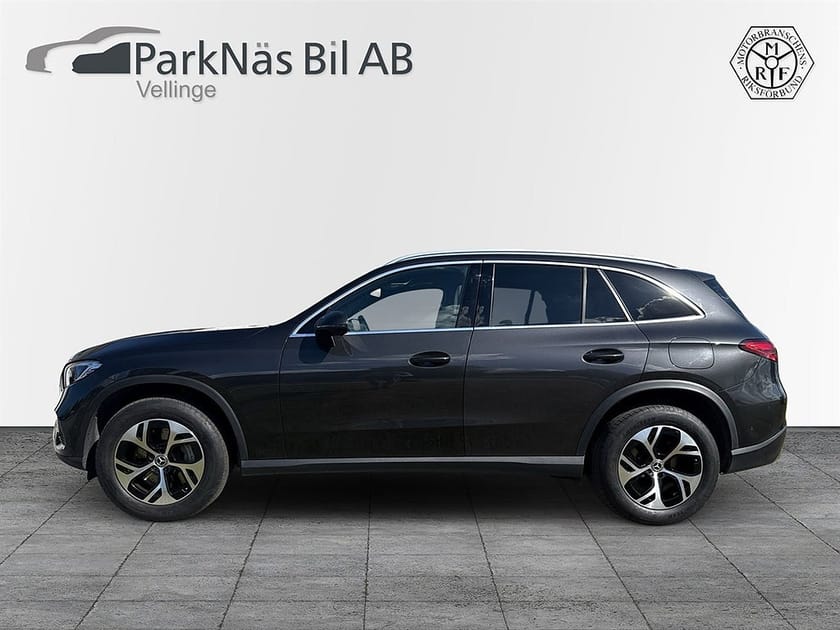 Bild 1 av Mercedes-Benz GLC 300 d e 4MATIC de 4M 333hk PANO DRAG LÄDER