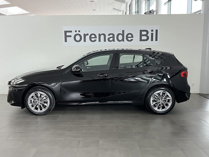 Bild 3 av BMW 120 Automat Driving Assist Backkamera Park Assist