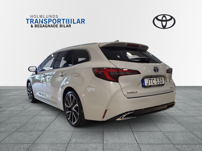 Bild 2 av Toyota Corolla Touring Sports Hybrid 1,8 EXECUTIVE V-HJUL