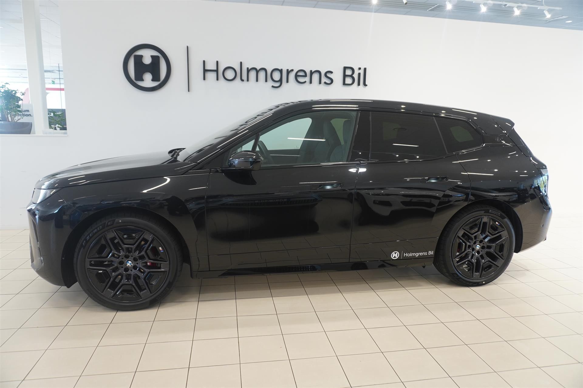 BMW iX xDrive60, 544hk, 2026