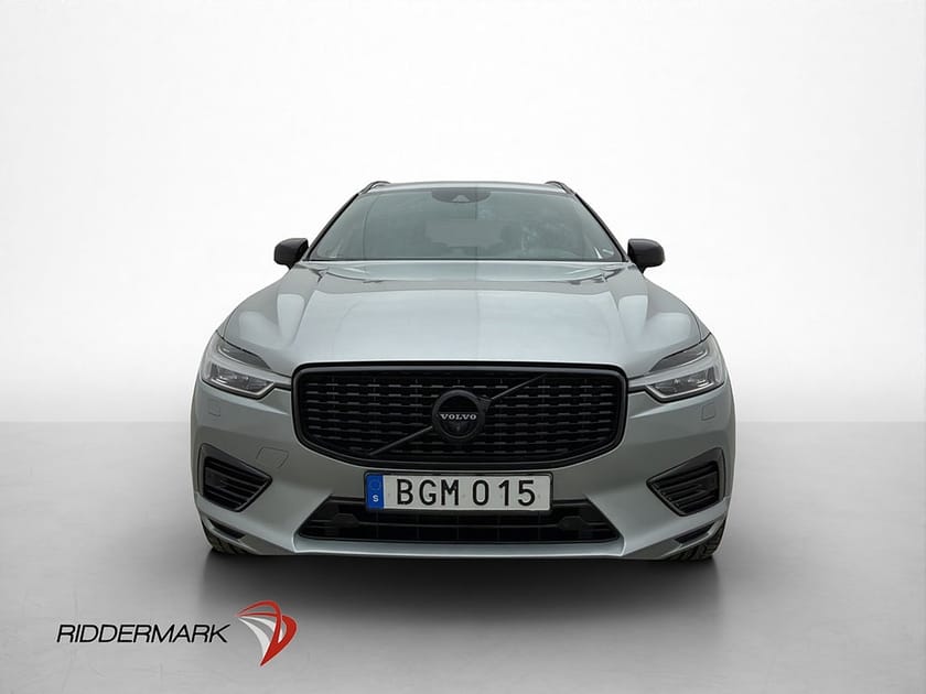 Bild 2 av Volvo XC60 T8 AWD R-Design 360° HUD B&W Pano VOC Skinn Drag