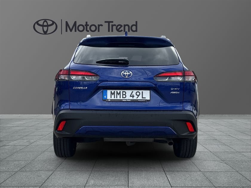 Bild 5 av Toyota Corolla Cross Hybrid AWD-i 2,0 AWD STYLE PLUSPAKET | BACKKAMERA | KEYLESS | APPLE CARPLAY |