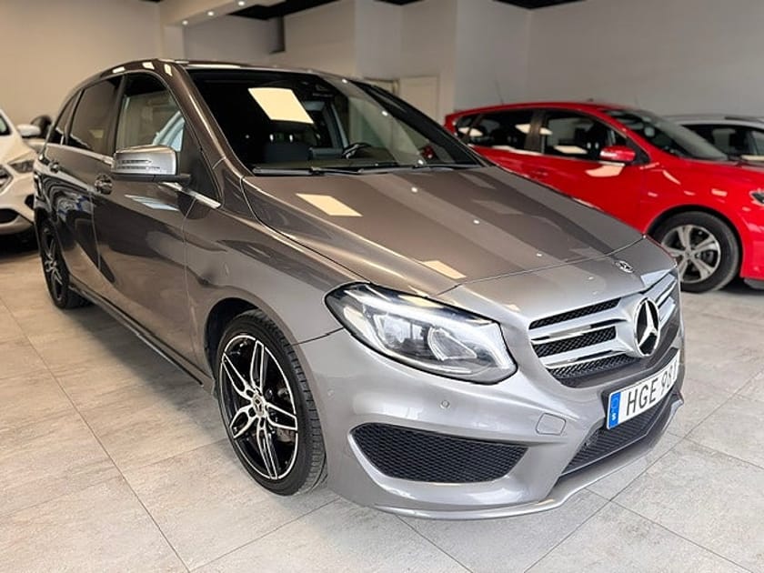 Bild 5 av Mercedes-Benz B 180 d AMG Sport 1 Brukare  B-kamera/ Drag