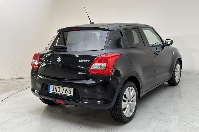 Bild 3 av Suzuki Swift Dualjet Hybrid 1.2 SHVS 5dr (90hk) AC Farthållare Nyservad