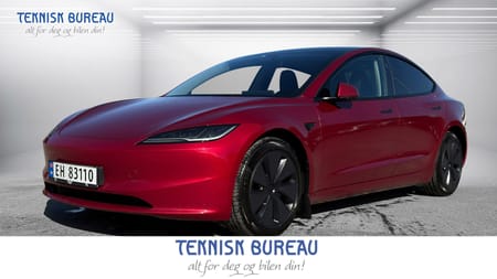 Tesla Model 3 Long Range AWD Highland Rød